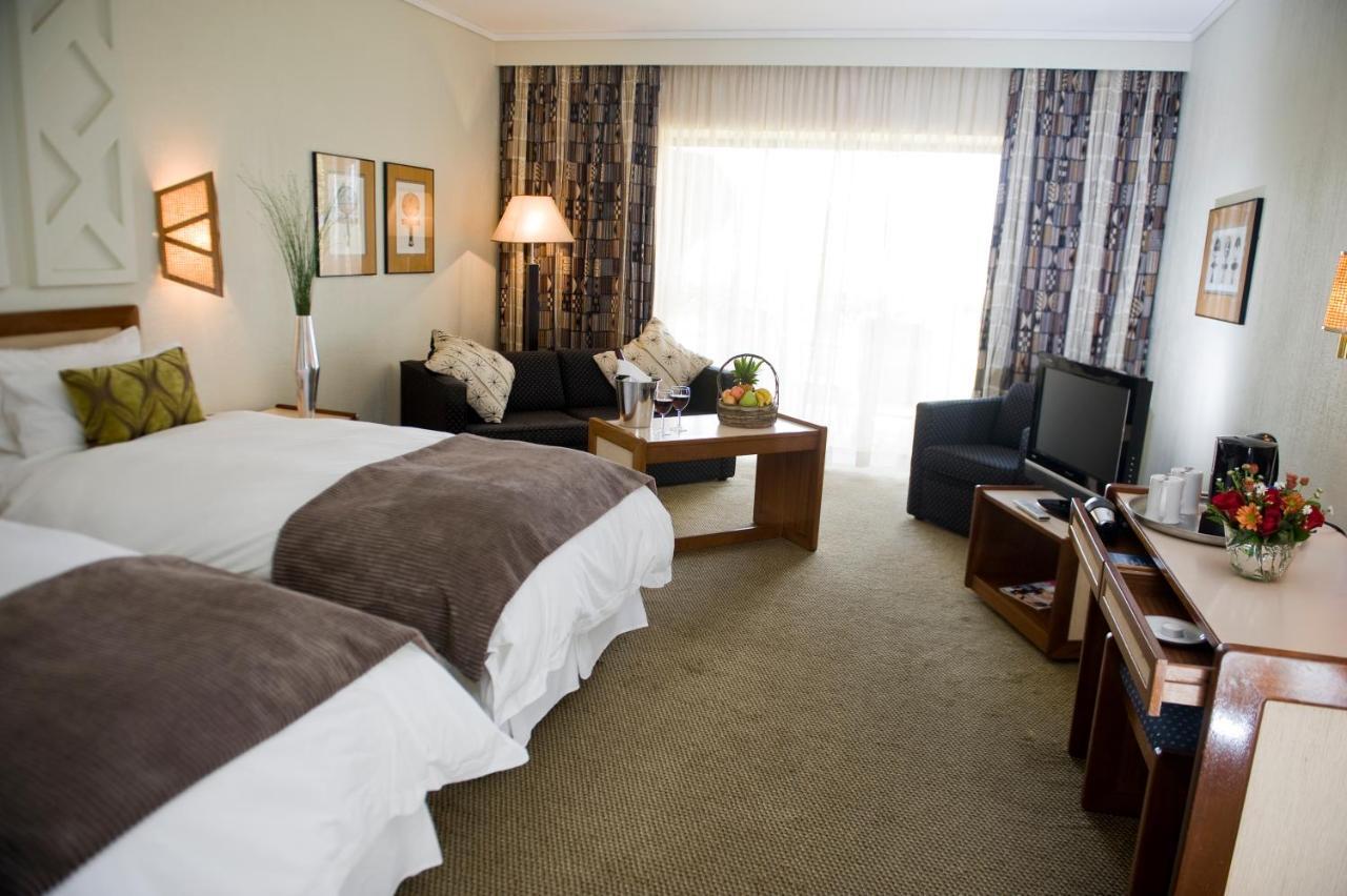 Black Mountain Leisure And Conference Hotel Groothoek Habitación foto